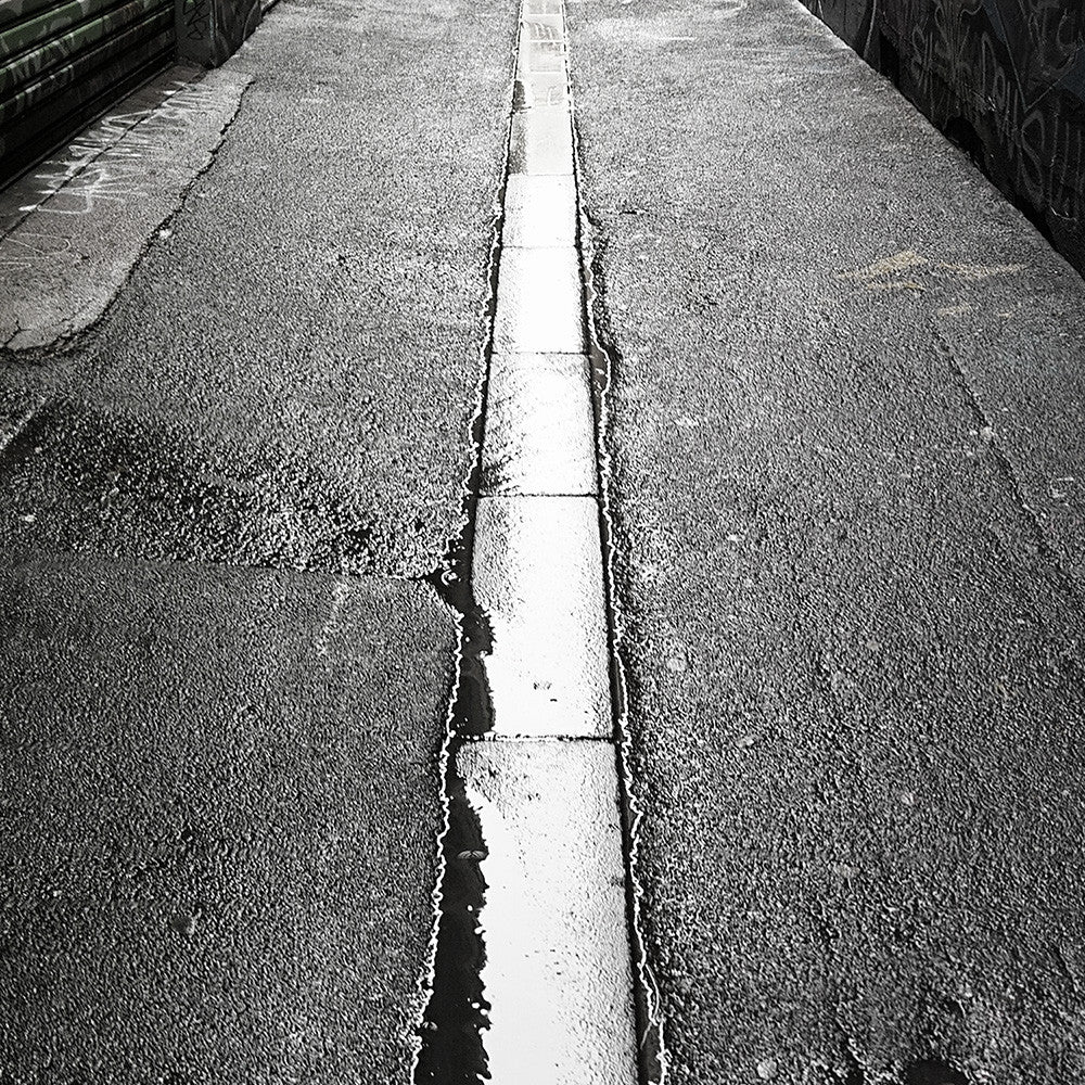 Unity 3-3 - Melbourne.Monochrome