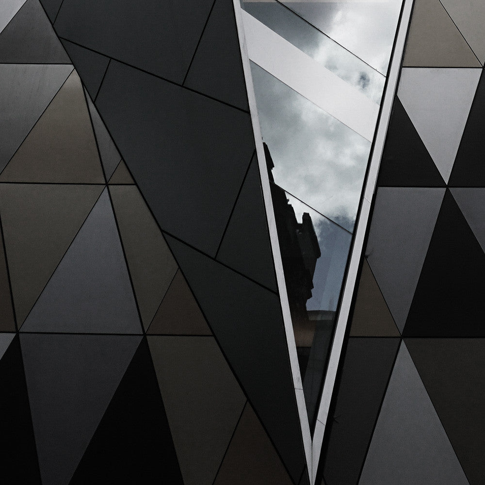 Chaos 3-4 - Melbourne.Monochrome